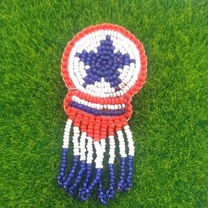 Seed Beaded Star Brooch in‎ Red, White, and Blue B441